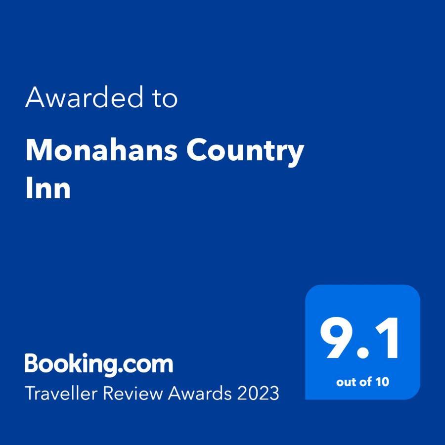 Country Monahans